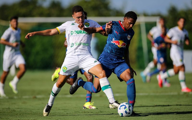 Cuiabá Sub-20 perde para o Bragantino e se complica na briga por vaga na segunda fase