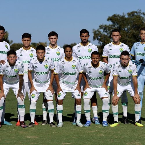 Com show coletivo e 4 a 0 no Estadual, Cuiabá foca confronto direto contra o Grêmio