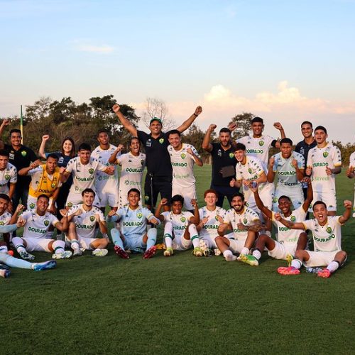 Invicto e já classificado, Cuiabá encara o Vila Aurora de olho na liderança geral do Sub-20