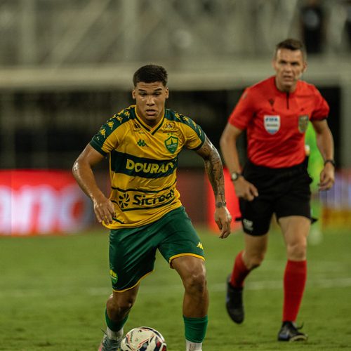 Cuiabá perde meia titular desde a temporada passada por lesão no joelho; confira