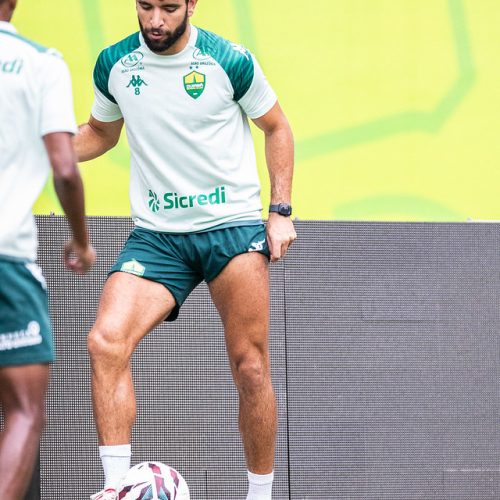 “Desafio é ainda maior”: Pepê avalia volta e empate do Cuiabá na estreia da série B