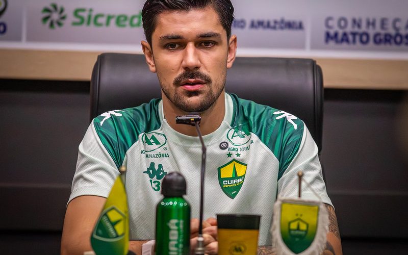 “Má sorte no fim”, diz Basso após gol sofrido pelo Cuiabá na Série B