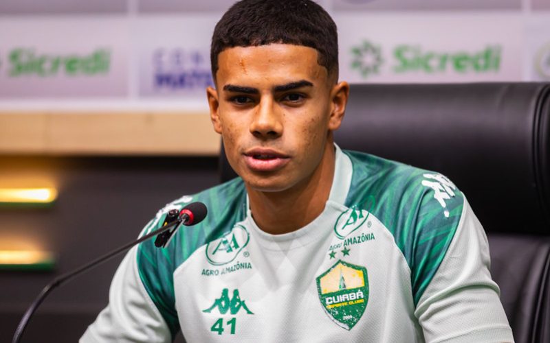 Kauan Cristtyan celebra primeiro gol como profissional e projeta sequência do Cuiabá na Série B