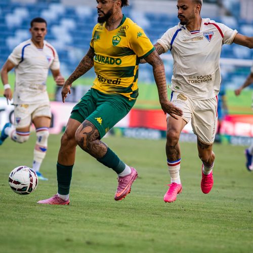 Cuiabá empata com Fortaleza e deixa escapar vitória na Arena Pantanal pela Série B