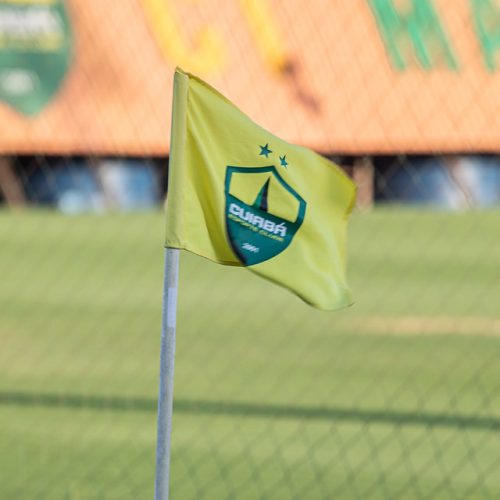 Cuiabá realiza último treino antes de viagem para enfrentar o Criciúma pela Série B