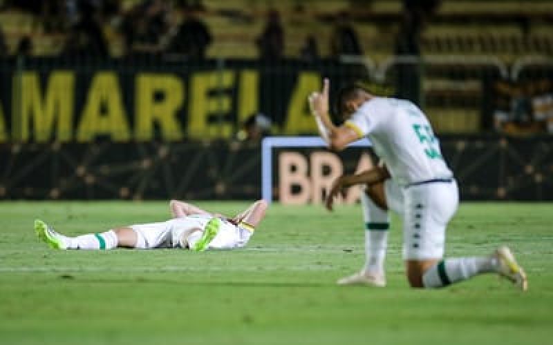 Cuiabá Vence na Estreia Apesar de Perder Vários Gols