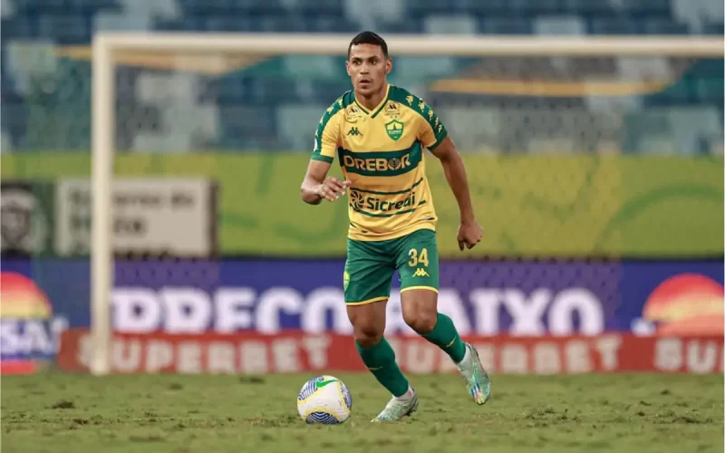 Mais duas baixas no elenco de 2026: Bruno Alves deixa o Cuiabá oficialmente, e lateral é emprestado