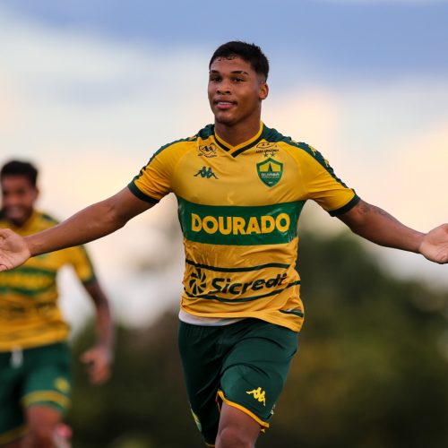 David marca e garante vitória do Dourado no Brasileirão Sub-20
