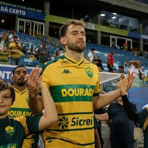 Alan Emperur avalia retorno e projeta confronto contra o Athletico-PR