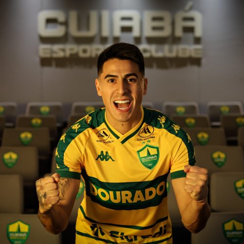 Novo gringo na área: Alejandro Martínez chega para reforçar o ataque do Dourado