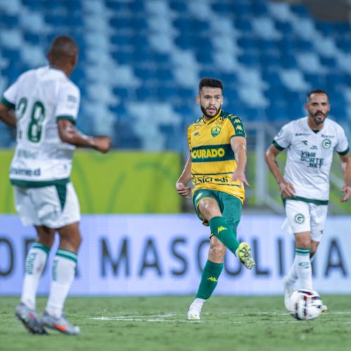 Lei do ex e terceira derrota seguida: Cuiabá perde para o Goiás e confirma série B em 2026