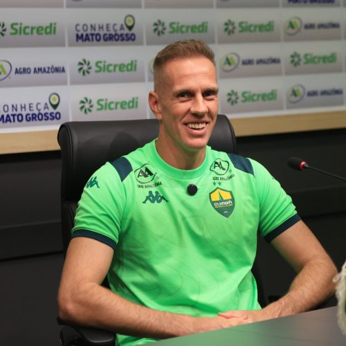 João Carlos convoca torcida e projeta sequência decisiva do Cuiabá na Série B
