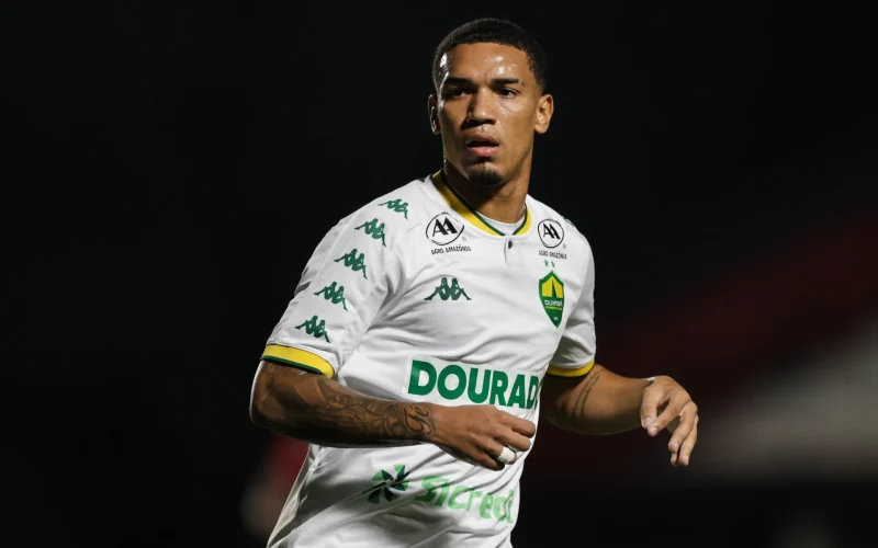 Volante se despede do Cuiabá e disputará a Libertadores em 2026