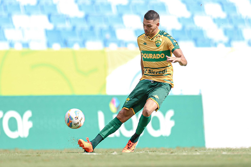 Cuiabá garante joia da base: Luís Soares assina contrato até 2026 e mira protagonismo no Dourado