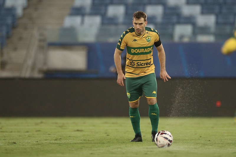 Capitão Alan Empereur, está fora do restante da temporada do Cuiabá