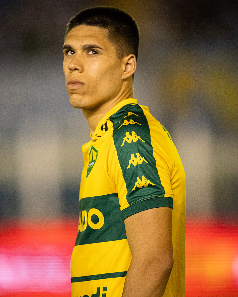 Nova baixa: Calebe se lesiona e desfalca o Cuiabá na reta final da Série B