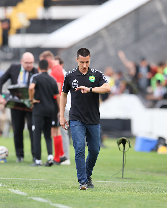 Faltou consistência: técnico do Cuiabá explica queda de rendimento na reta final da Série B
