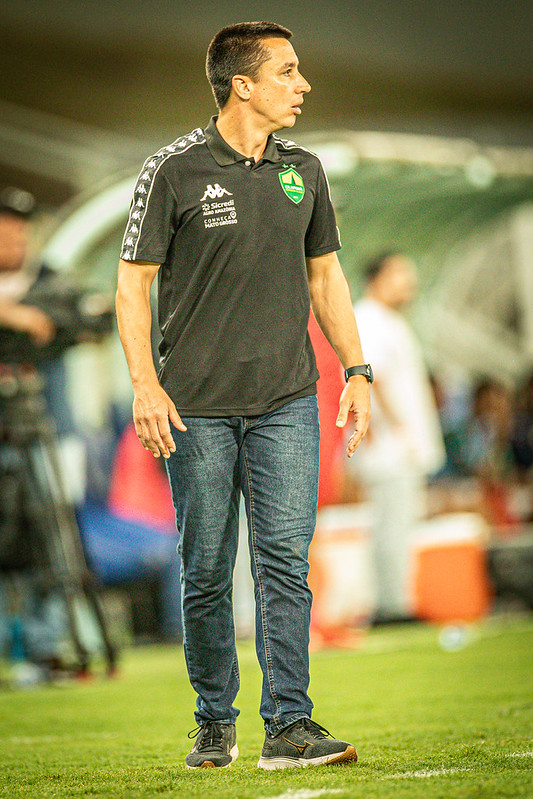 “Esse reinício tem um preço a ser pago”, diz Eduardo Barros após empate do Cuiabá