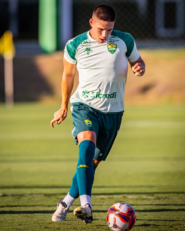 Capitão do Cuiabá reconhece fase ruim e dispara: “Não podemos estar nessa colocação”