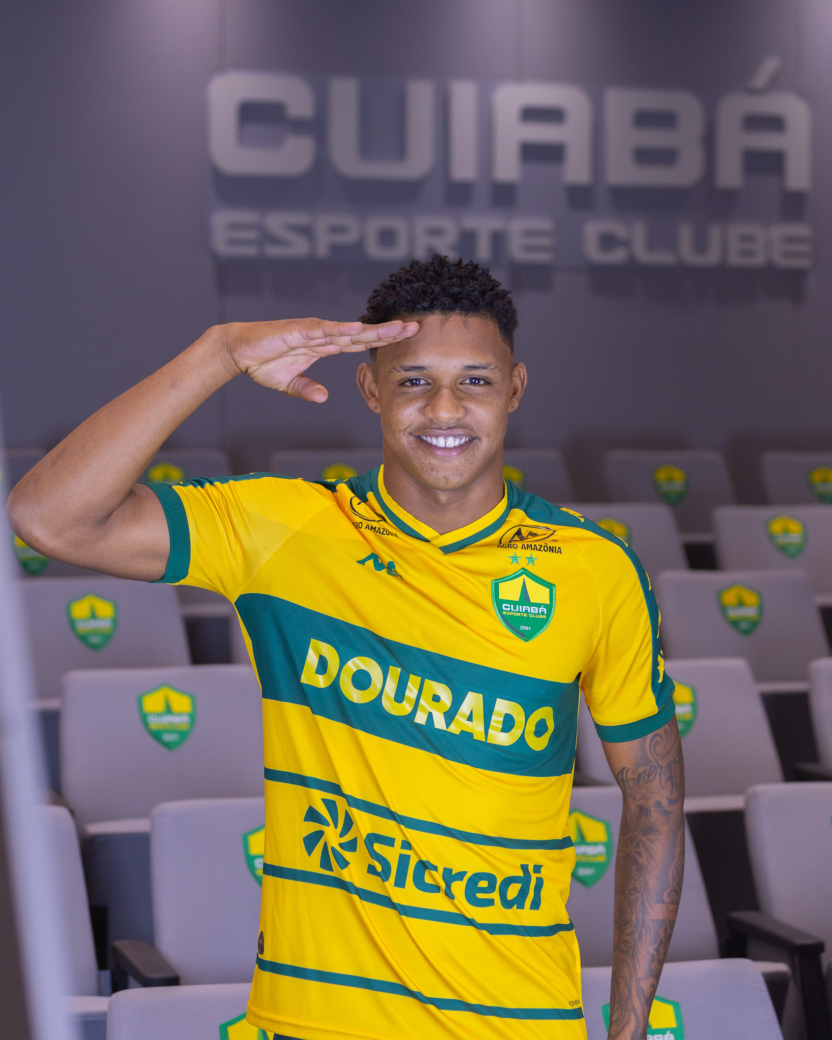 Regularizado, Weverson é opção do Cuiabá para estreia na Copa do Brasil