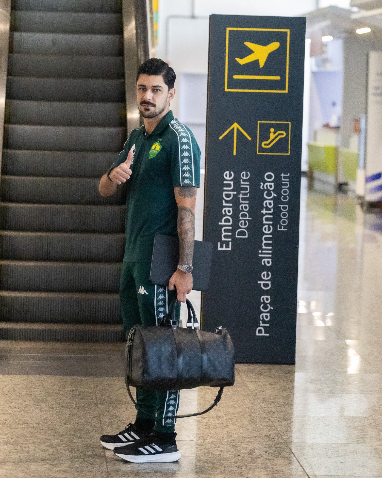 Cuiabá embarca para o Ceará e finaliza preparação para enfrentar o Fortaleza pela Série B