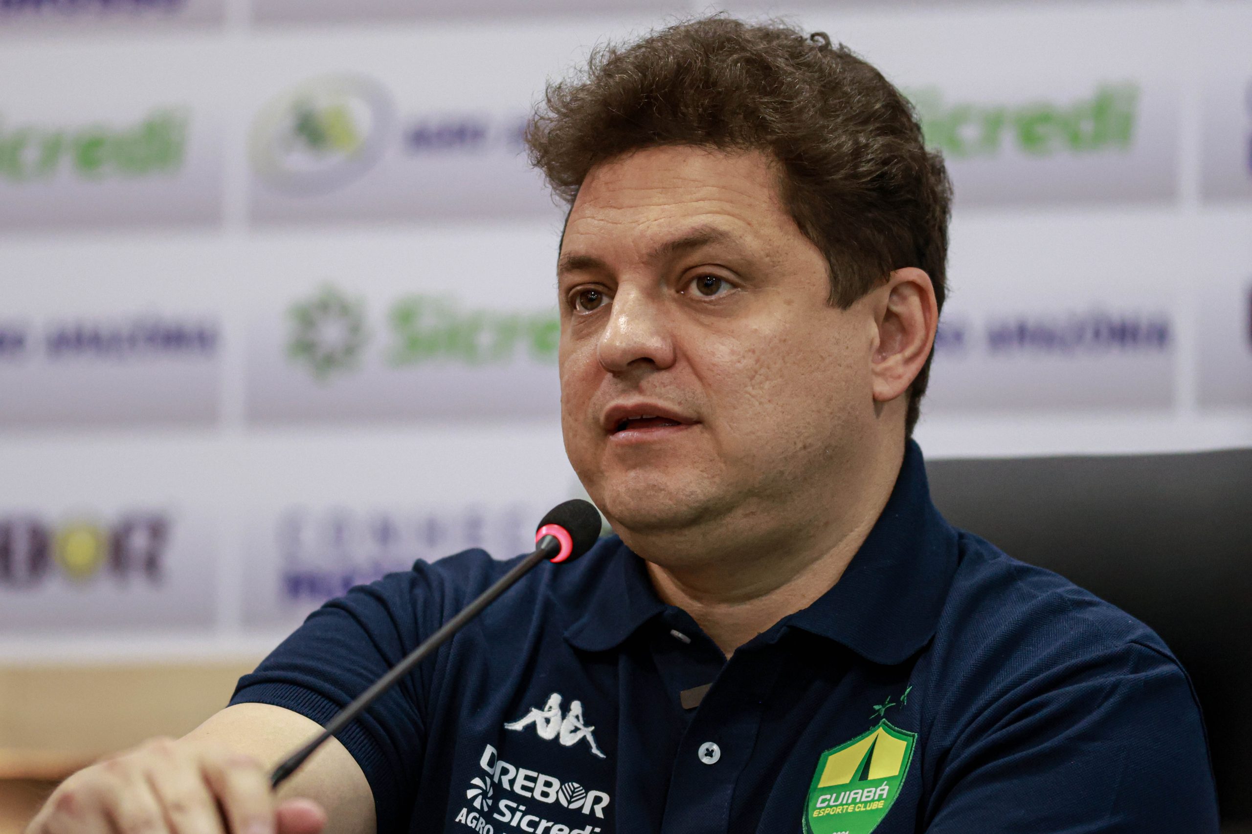 “Estou no futebol desde 2003 e nunca vi um pênalti assim”, diz presidente do Cuiabá