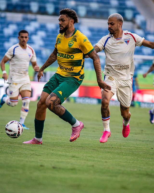 Cuiabá empata com Fortaleza e deixa escapar vitória na Arena Pantanal pela Série B